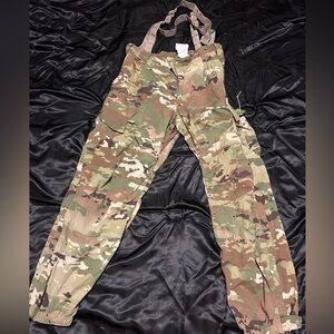 Army ECWCS LVL 5 Cold Weather Soft Shell Pants OCP Medium Regular